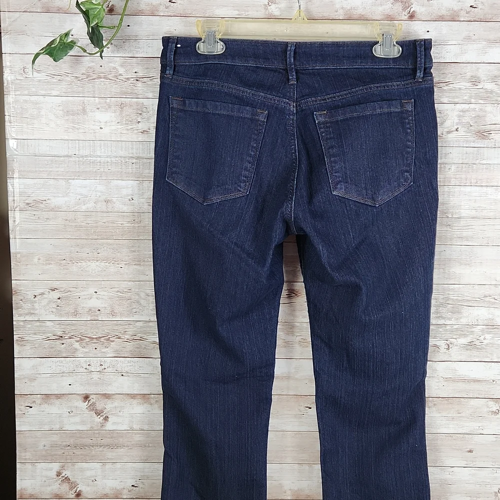 Ann Taylor Loft, Women's Jeans, wash dark blue denim, slim legs, Sz 4 - Picture 2 of 7